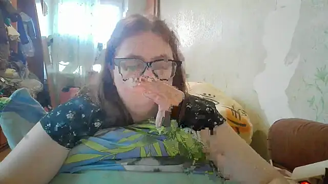 DesireMelissa online show from December 14, 2025, 7:14 am