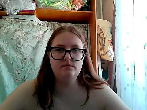 Snapshot of DesireMelissa chatting on May 20, 2026, 10:12 am DesireMelissa online show from May 20, 2026, 10:12 am