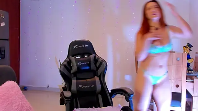 Amypond   online show from March 26, 2026, 7:01 pm