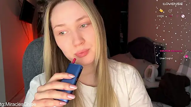 ChloeMillerMeow online show from February 2, 2026, 11:42 am