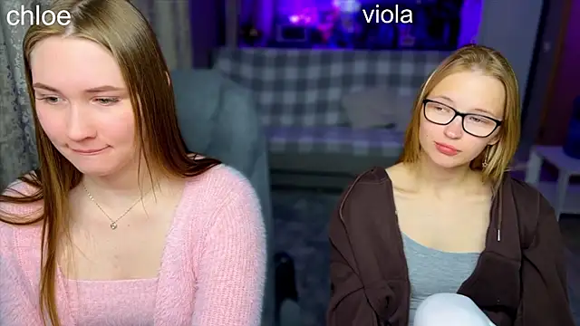 ChloeMillerMeow online show from October 6, 2025, 7:47 pm