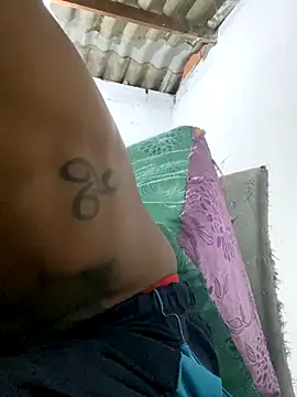 Larry-n-clouds online show from December 21, 2025, 2:30 pm