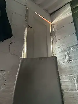 Snapshot of Larry-n-clouds chatting on November 27, 2025, 2:06 pm Larry-n-clouds online show from November 27, 2025, 2:06 pm