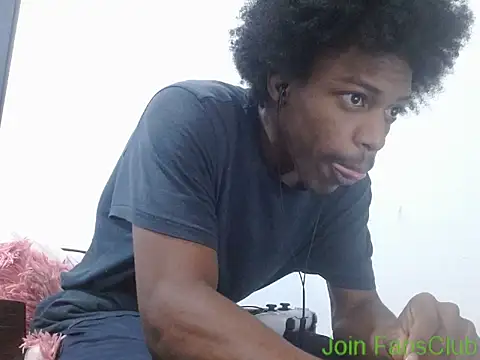 Larry-n-clouds online show from March 18, 2026, 1:02 pm