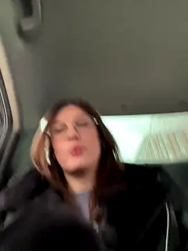 RinaCat online show from December 15, 2025, 6:19 am