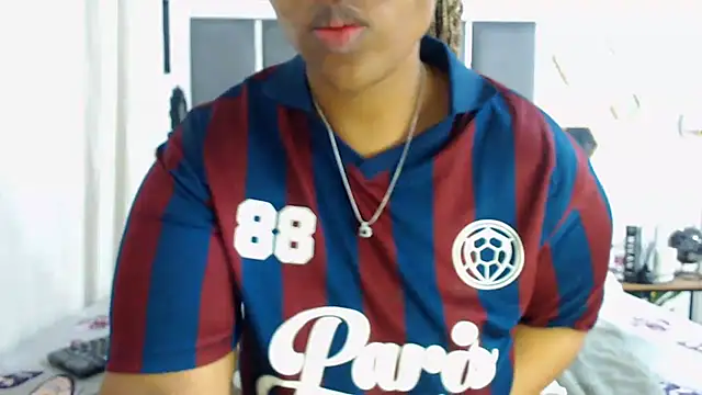 IceBellaCane313 online show from September 12, 2025, 12:55 am