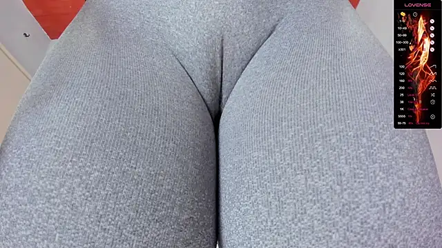 Donnapaul online show from September 9, 2025, 12:25 pm