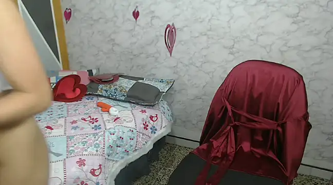 Snapshot of Georgina_Copper chatting on February 6, 2025, 4:58 pm Georgina Copper online show from February 6, 2025, 4:58 pm