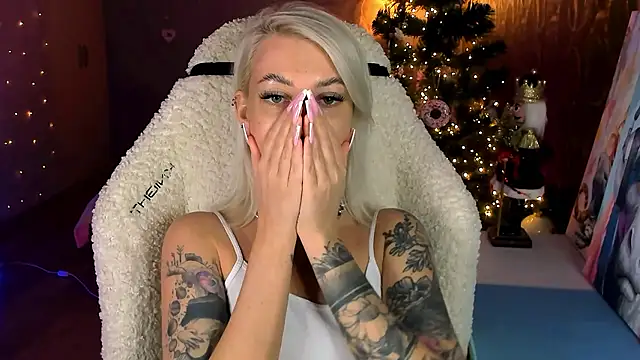 tykioty Miley online show from January 15, 2026, 12:19 pm