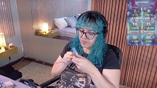 Snapshot of Eli666uwu chatting on February 20, 2026, 12:51 pm Eli666uwu online show from February 20, 2026, 12:51 pm