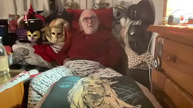 EroticVenetian online show from February 27, 2026, 11:48 pm