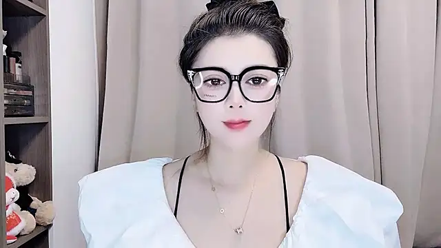 VIWVI online show from September 11, 2025, 4:34 am