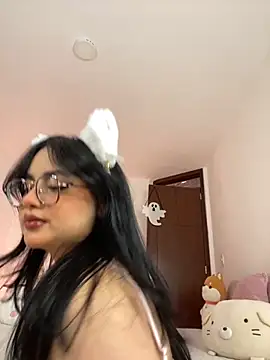 montmariana online show from October 30, 2025, 1:26 am