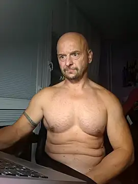 Snapshot of Sports-beast chatting on September 23, 2025, 8:05 pm Sports-beast online show from September 23, 2025, 8:05 pm