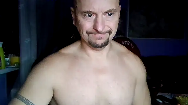 Snapshot of Sports-beast chatting on October 26, 2025, 9:59 pm Sports-beast online show from October 26, 2025, 9:59 pm