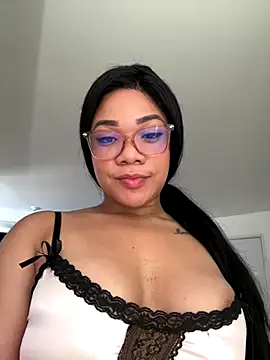 ashley Tompson1 online show from November 21, 2025, 12:15 pm