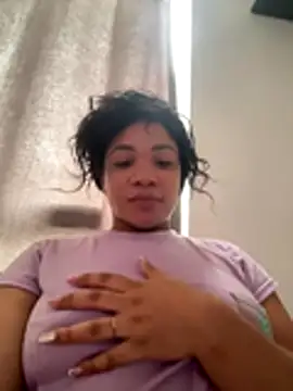 Snapshot of ashley_Tompson1 chatting on December 18, 2025, 2:21 pm ashley Tompson1 online show from December 18, 2025, 2:21 pm