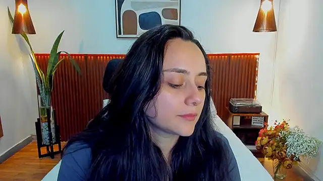 KatherineBond online show from January 14, 2026, 7:28 pm