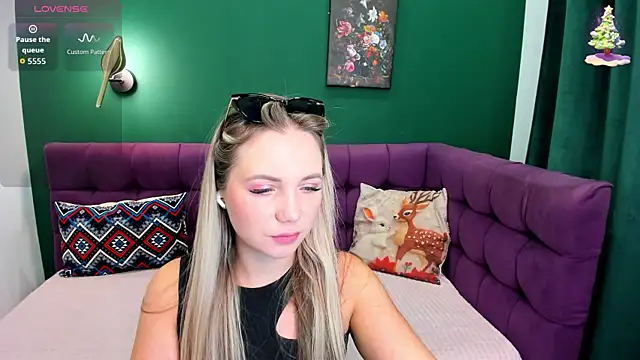 Snapshot of EvaMoran chatting on July 12, 2026, 1:50 am EvaMoran online show from July 12, 2026, 1:50 am