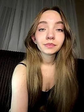 BarbaraFantasy online show from September 29, 2025, 8:03 pm