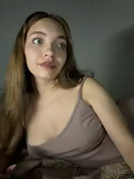 Snapshot of BarbaraFantasy chatting on July 9, 2026, 7:13 pm BarbaraFantasy online show from July 9, 2026, 7:13 pm