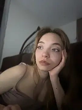 Snapshot of BarbaraFantasy chatting on May 19, 2026, 7:10 pm BarbaraFantasy online show from May 19, 2026, 7:10 pm