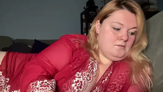 bbw olive peach online show from January 7, 2025, 5:12 am