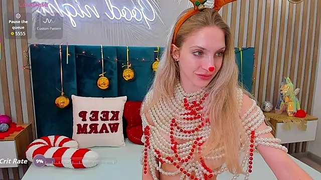 Snapshot of Emilly_Hart chatting on December 3, 2025, 2:56 am Emilly Hart online show from December 3, 2025, 2:56 am