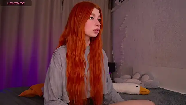 Evaa Moonn  online show from December 10, 2024, 11:51 pm