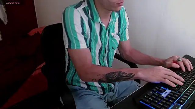 Snapshot of deividcloud36 chatting on March 17, 2025, 5:56 am deividcloud36 online show from March 17, 2025, 5:56 am