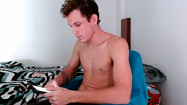 Snapshot of deividcloud36 chatting on October 28, 2025, 7:46 pm deividcloud36 online show from October 28, 2025, 7:46 pm