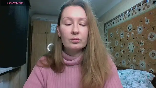 Snapshot of AnnaXLovers chatting on February 9, 2026, 1:42 pm AnnaXLovers online show from February 9, 2026, 1:42 pm