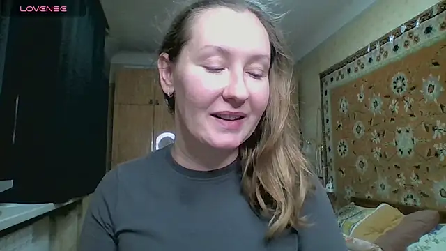 Snapshot of AnnaXLovers chatting on October 31, 2025, 12:57 pm AnnaXLovers online show from October 31, 2025, 12:57 pm