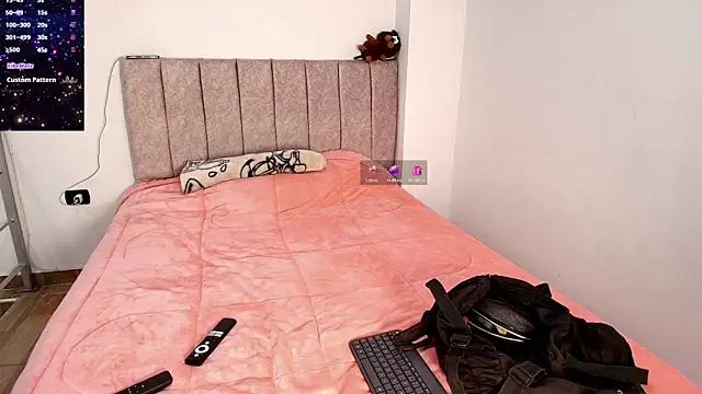 Venus wilde online show from November 19, 2025, 11:05 pm