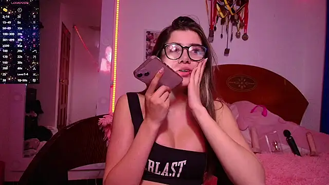 Venus wilde online show from March 20, 2025, 1:02 am