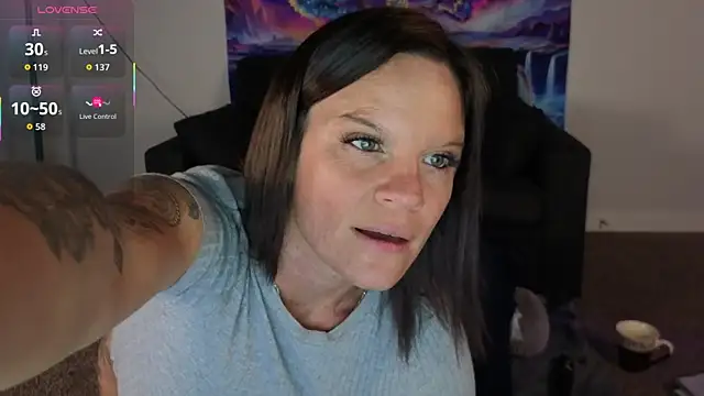 Snapshot of sexadddiction3737 chatting on November 11, 2025, 11:05 am sexadddiction3737 online show from November 11, 2025, 11:05 am