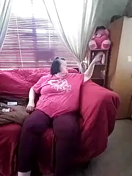 Bayou Woman68 online show from April 7, 2026, 6:10 pm