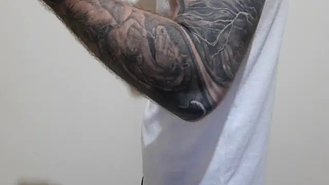 Snapshot of Kenner_fox77 chatting on February 27, 2025, 1:52 am Kenner fox77 online show from February 27, 2025, 1:52 am