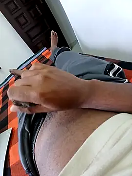 Snapshot of alanjoyoo chatting on March 7, 2025, 7:19 am alanjoyoo online show from March 7, 2025, 7:19 am