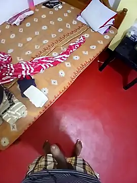 Snapshot of alanjoyoo chatting on December 17, 2025, 6:35 pm alanjoyoo online show from December 17, 2025, 6:35 pm