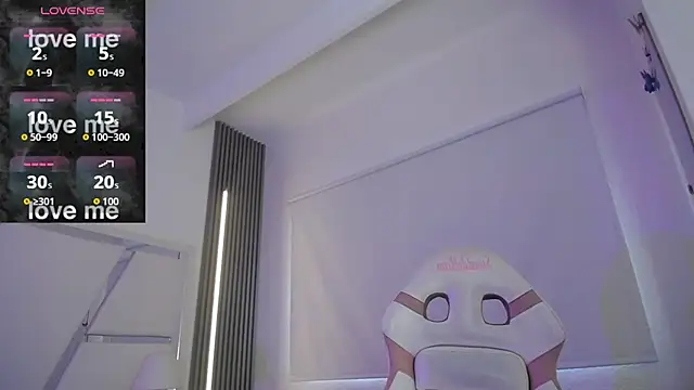 Snapshot of _Miaaleon chatting on January 15, 2026, 1:03 pm Miaaleon online show from January 15, 2026, 1:03 pm