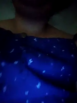 Snapshot of _Miaaleon chatting on February 4, 2026, 9:15 am Miaaleon online show from February 4, 2026, 9:15 am