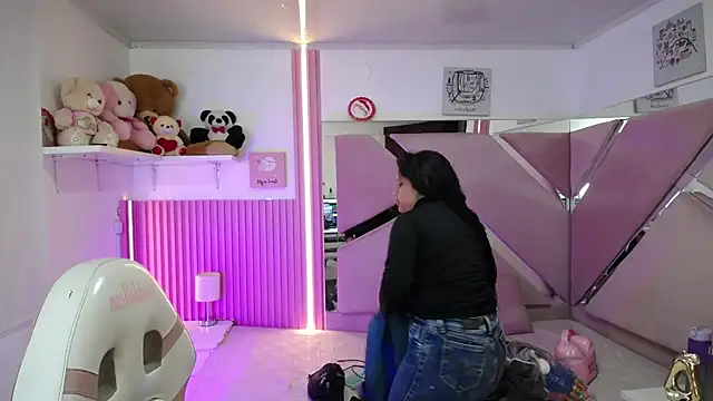 Snapshot of _Miaaleon chatting on January 10, 2026, 12:22 pm Miaaleon online show from January 10, 2026, 12:22 pm