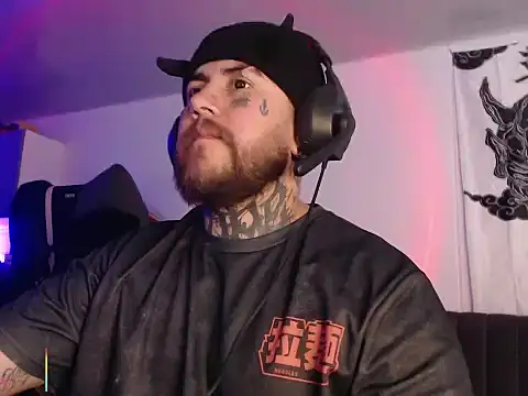 Snapshot of Ash_gusbig chatting on February 28, 2026, 3:39 am Ash gusbig online show from February 28, 2026, 3:39 am