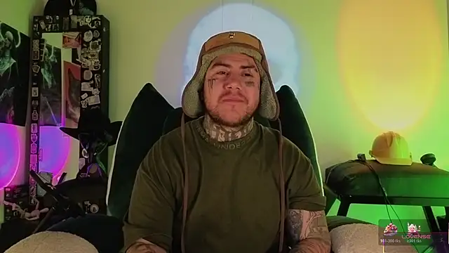 Snapshot of Ash_gusbig chatting on January 7, 2026, 3:11 am Ash gusbig online show from January 7, 2026, 3:11 am