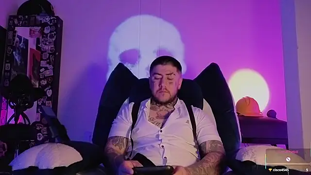 Snapshot of Ash_gusbig chatting on January 10, 2026, 2:51 am Ash gusbig online show from January 10, 2026, 2:51 am