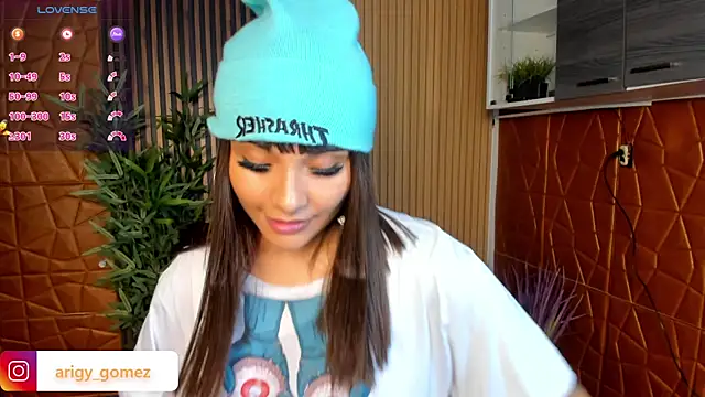 Snapshot of ArigyGomez chatting on March 8, 2025, 9:51 pm ArigyGomez online show from March 8, 2025, 9:51 pm
