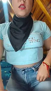 AmbarBurhan online show from September 25, 2025, 4:13 pm