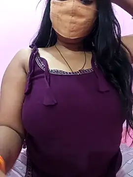 Snapshot of Samarya-78 chatting on April 3, 2026, 9:43 pm Samarya-78 online show from April 3, 2026, 9:43 pm