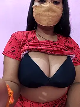 Snapshot of Samarya-78 chatting on April 7, 2026, 12:29 pm Samarya-78 online show from April 7, 2026, 12:29 pm